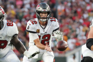 Bucs Qb Tom Brady