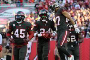 Bucs Defense really sees takeaways coming in bunches 3 Bucs CB Carlton Davis III