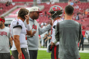 Bucs Monday Mailbag: Is the onslaught around the corner? 3 Bucs Oc Byron Leftwich and Qb Tom Brady