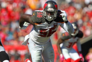 Bucs DE Jacquies Smith - Photo by: Cliff Welch
