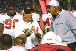 Rod Marinelli and Monte Kiffin - Photo by: Cliff Welch/PR