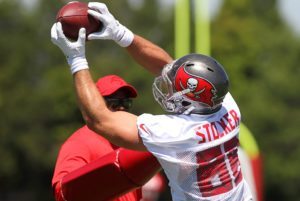 Bucs TE Luke Stocker has been a big help to Vitale- Photo by: Cliff Welch/PR