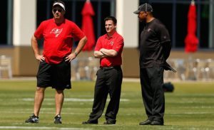 Bucs Monday Mailbag: Finding Another Nassib, Creating Cap Space, Rb1 4 Lichtgreenbergquarles