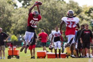 Sr'S Fab 5: 5 Bucs With The Most To Prove; Inside Bucs' Win Over Jags 2 Bucs Te O.j. Howard - Photo By: Mary Holt/Pr