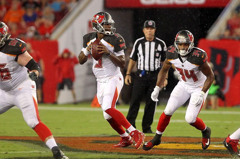 Qb Jameis Winston – Photo By: Cliff Welch/Pr