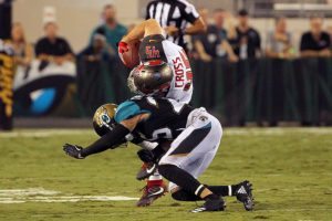 Sr'S Fab 5: Lavonte Is Back For The Bucs; Nfl No Longer &Amp;Quot;No Fun League&Amp;Quot; 8 Bucs Fb Alan Cross - Photo By: Cliff Welch/Pr