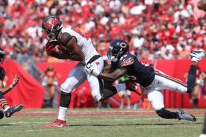 Sr'S Fab 5: Lavonte Is Back For The Bucs; Nfl No Longer &Amp;Quot;No Fun League&Amp;Quot; 2 Bucs Te O.j. Howard - Photo By: Mark Lomoglio/Pr