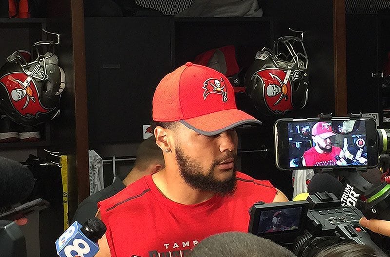 Bucs-Mike-Evans-Locker