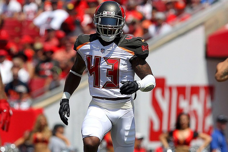 Bucs Ss T.j. Ward - Photo By: Cliff Welch/Pr