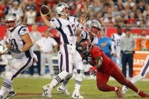 Ppatriots Qb Tom Brady - Photo By: Cliff Welch/Pr