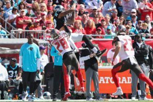 Bucs Cb Vernon Hargreaves - Photo By: Mark Lomoglio/Pr