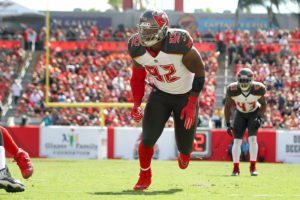 Sr'S Fab 5: Cold, Hard Truth About The Bucs; Koetter Should Give Up Play-Calling 2 Bucs De Will Gholston - Photo By: Cliff Welch/Pr