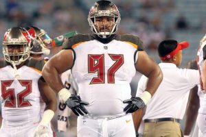 Sr'S Fab 5: Exploring A Bucs-Bills Trade; Buckner The Right Man For The Job 4 Bucs Dt Stevie Tu'Ikolovatu - Photo By: Cliff Welch/Pr