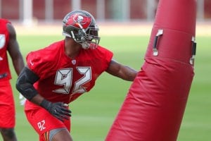 Pr Roundtable: Which Bucs Veteran Has To Step It Up In Camp? 4 Bucs De Will Gholston - Photo By: Cliff Welch/Pr