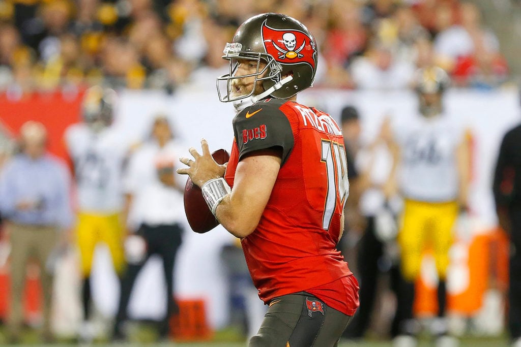 Bucs Qb Ryan Fitzpatrick - Photo By: Cliff Welch/Pr
