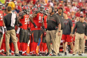 Bucs Dc And Lbs Coach Mark Duffner And Dt Gerald Mccoy - Photo By: Cliff Welch/Pr