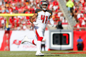 Sr'S Fab 5: Can The Bucs Salvage Spence? Inside Bowles' Defense 6 Bucs Ilb Kevin Minter