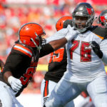 2021 Nfl Edge Rankings: Who Is Nfl'S Best Edge Rusher? 2 Bucs Lt Donovan Smith