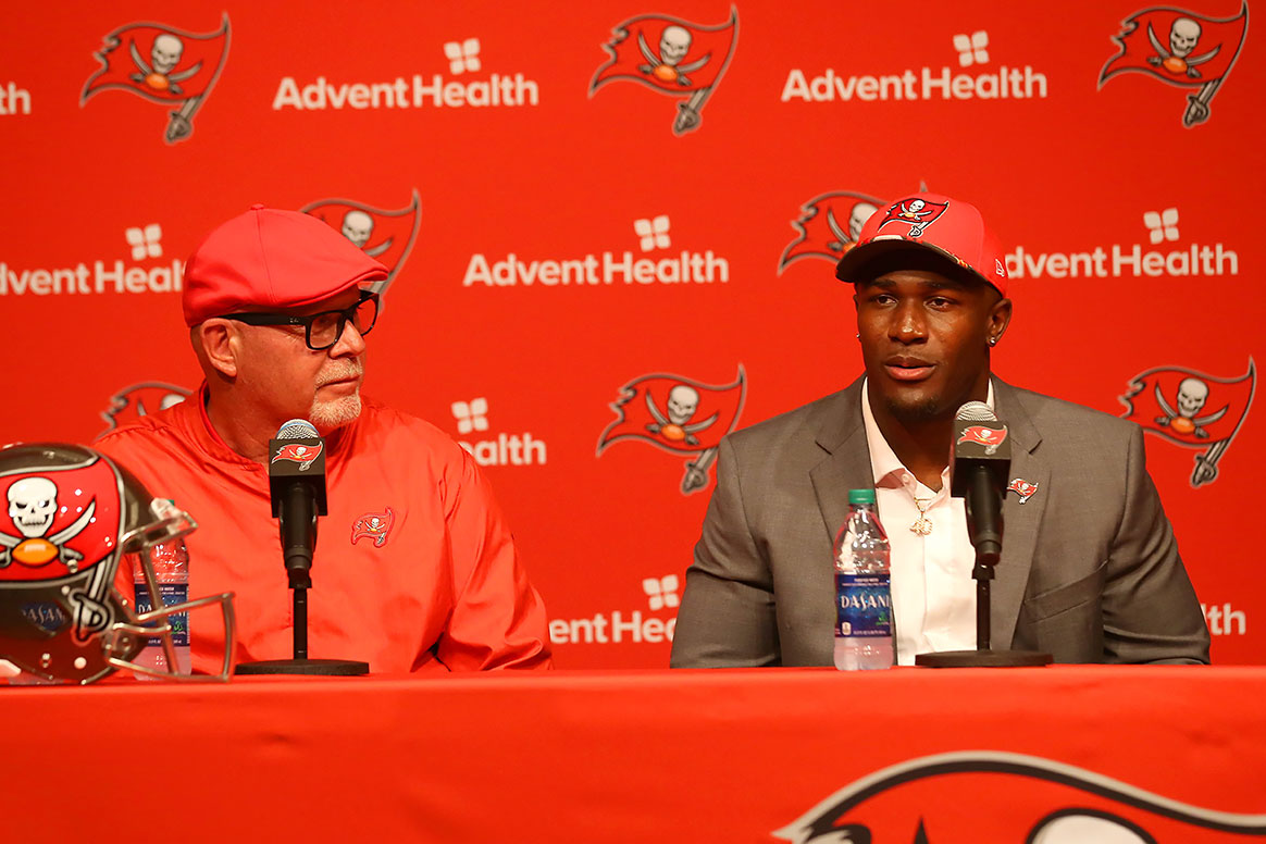 Bucs Head Coach Bruce Arians And Ilb Devin White