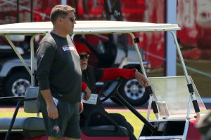 Bucs Gm Jason Licht And Head Coach Bruce Arians