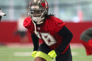 Sr'S Fab 5: Hargreaves, Mccoy First Bucs Hit By Arians' Mind Games 8 Hargreaves Vernon Bucs Otas Indoor 2018