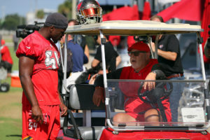 Arians Names Two Bucs Players Who Would Make Great Coaches 2 Bucs Lb Lavonte David And Hc Bruce Arians