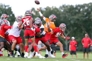 Bucs Monday Mailbag: O-Line Issues, Shaky Winston? 3 Winston727
