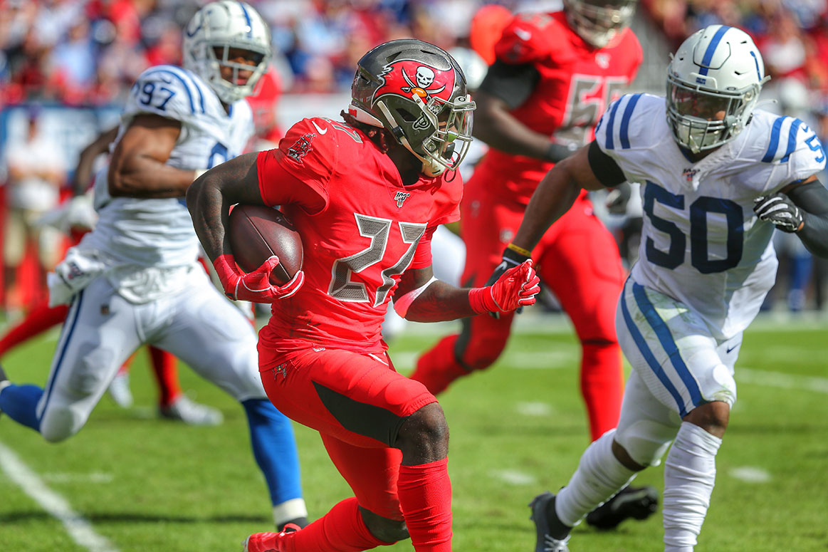 Bucs Rb Ronald Jones – Photo By: Cliff Welch/Pr