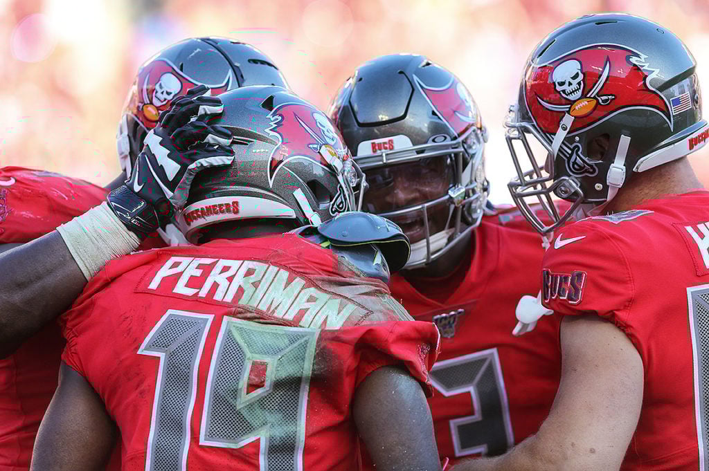 Bucs Qb Jameis Winston And Wr Breshad Perriman