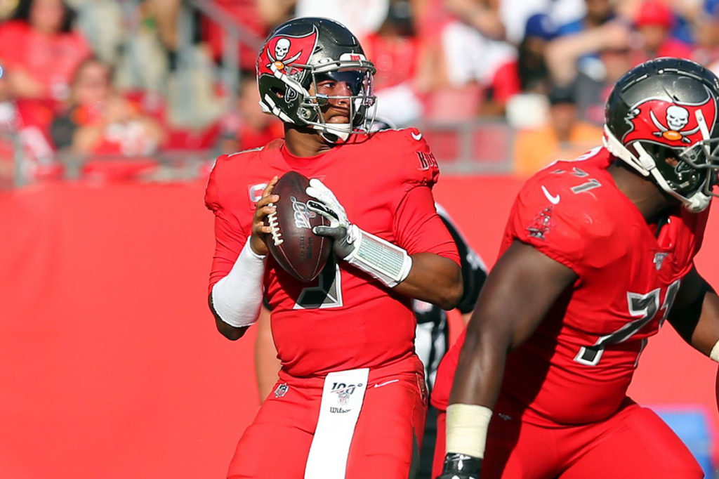 Bucs Qb Jameis Winston – Photo By: Cliff Welch/Pr