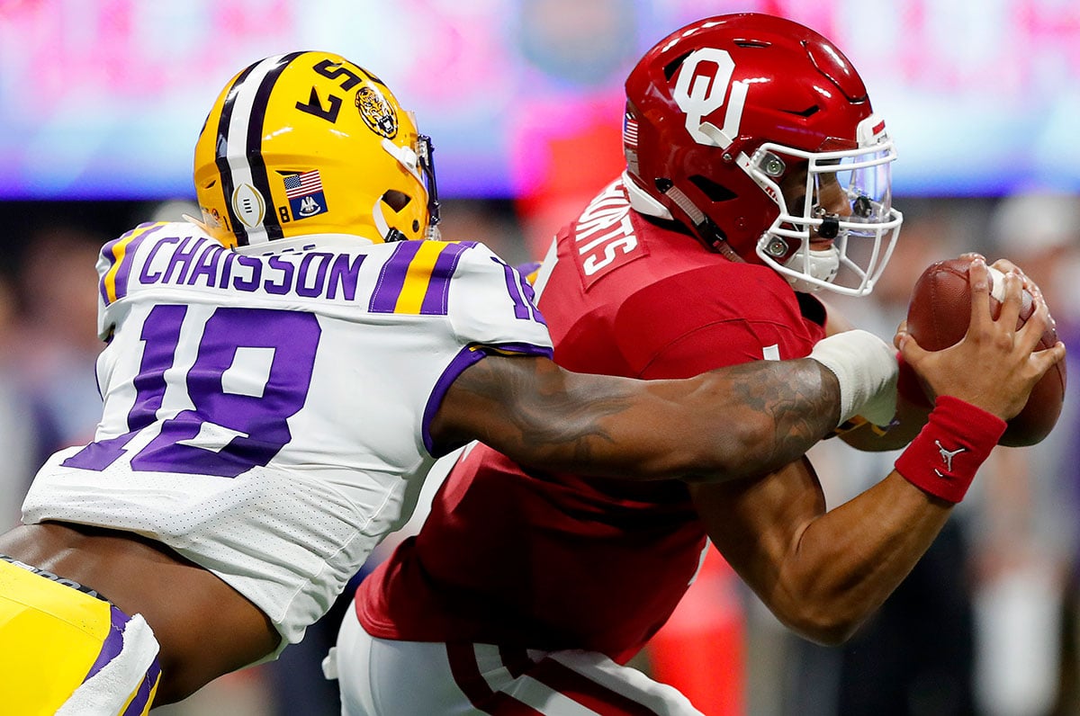 Edge K'Lavon Chaisson - Photo By Getty Images