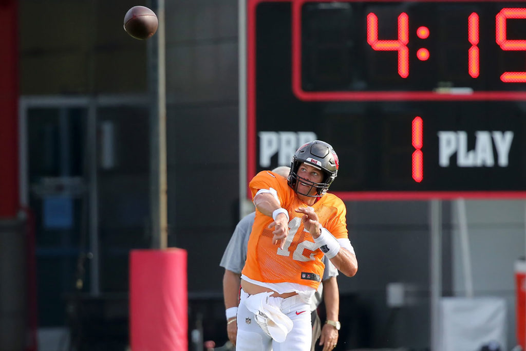 Bucs Qb Tom Brady