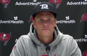 QB Tom Brady