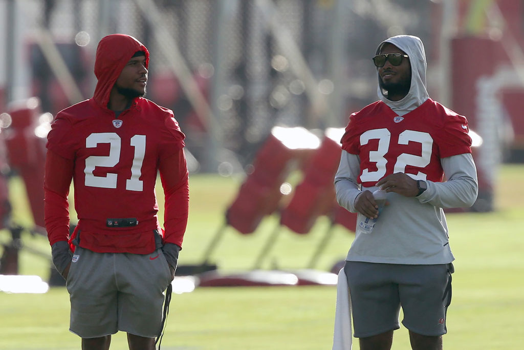 Bucs Safeties Justin Evans And Mike Edwards