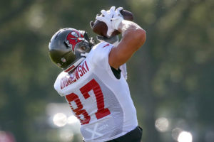 Bucs' Gronkowski Looking Like The Player Of Old 3 Gronk