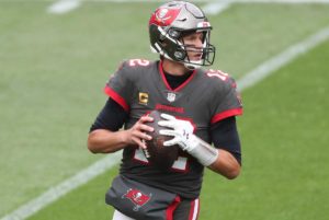 2-Point Conversion: Barrett Leads Bucs' Sack Attack In Denver 4 Bucs Qb Tom Brady