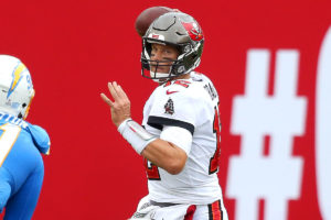Sr'S Fab 5: Arians Must Be More Aggressive; Breaking Down Bucs' Penalties 5 Bucs Qb Tom Brady
