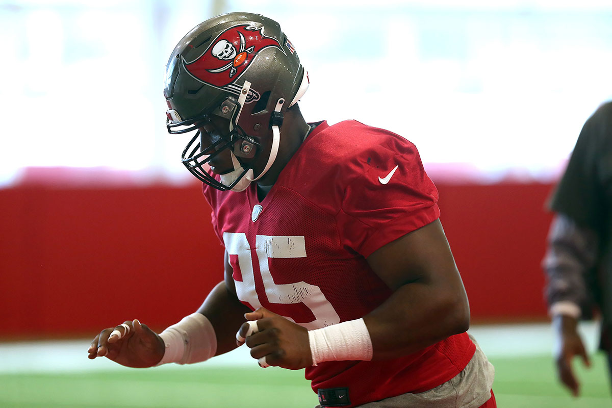 Bucs Dl Jeremiah Ledbetter
