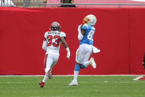 2-Point Conversion: Brady Brings The Bucs Back 5 Bucs S Jordan Whitehead And Chargers Wr Tyron Johnson