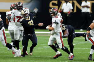 Pewter Preview And Predictions: Bucs At Saints 4 Bucs Qb Tom Brady And Saints De Trey Hendrickson