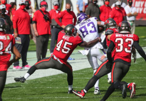 Bucs Lb And S Jordan Whitehead