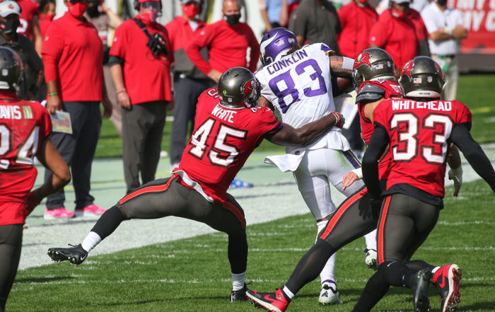 Bucs Lb Devin White And S Jordan Whitehead