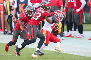 Sr'S Fab 5: Is There A Rift Between Bucs Qb Brady And Arians? 5 Bucs Cb Sean Murphy-Bunting