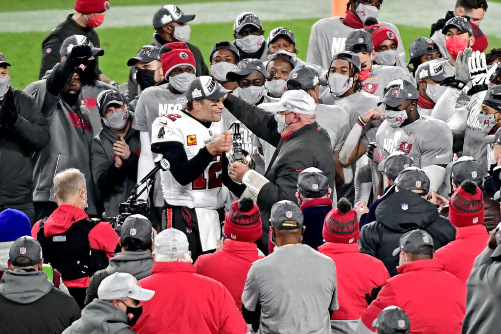 Bucs Qb Tom Brady And Head Coach Bruce Arians
