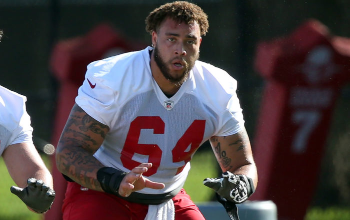 Bucs G Aaron Stinnie