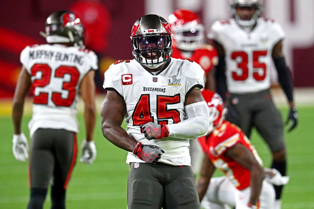 PFF Ranks Bucs' Players, LB Devin White Shockingly Low