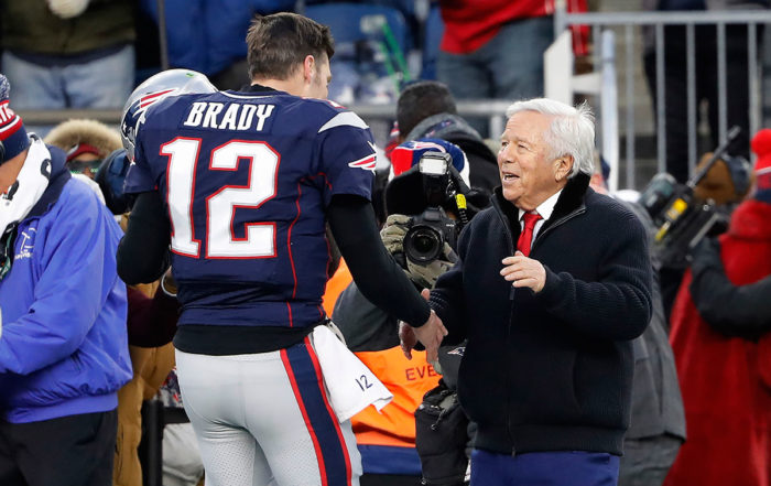 Bucs Qb Tom Brady And Patriots Owner Robert Kraft