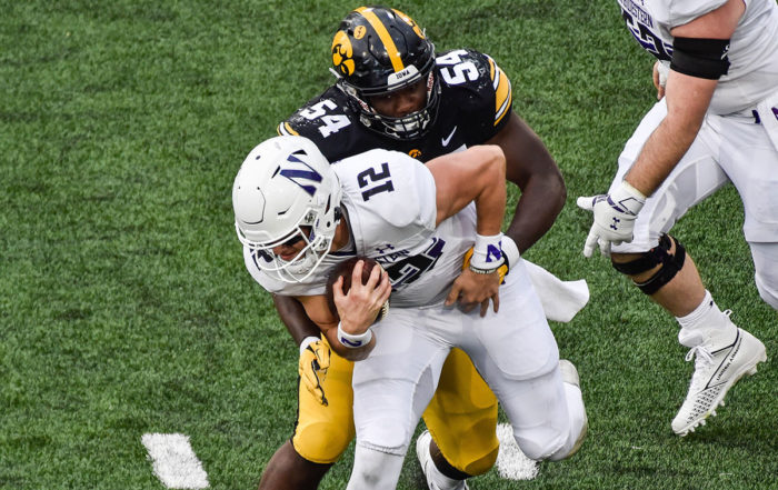 Iowa Dt Daviyon Nixon Bucs