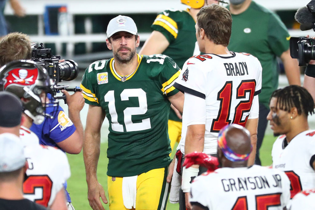 Bucs Qb Tom Brady And Packers Qb Aaron Rodgers