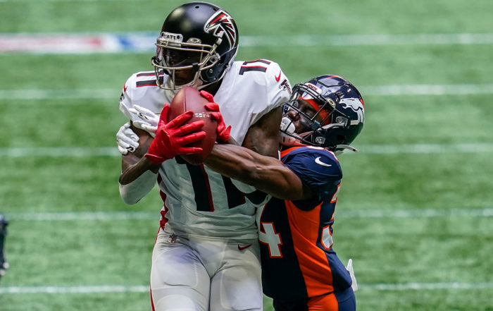 Bucs Pest Julio Jones